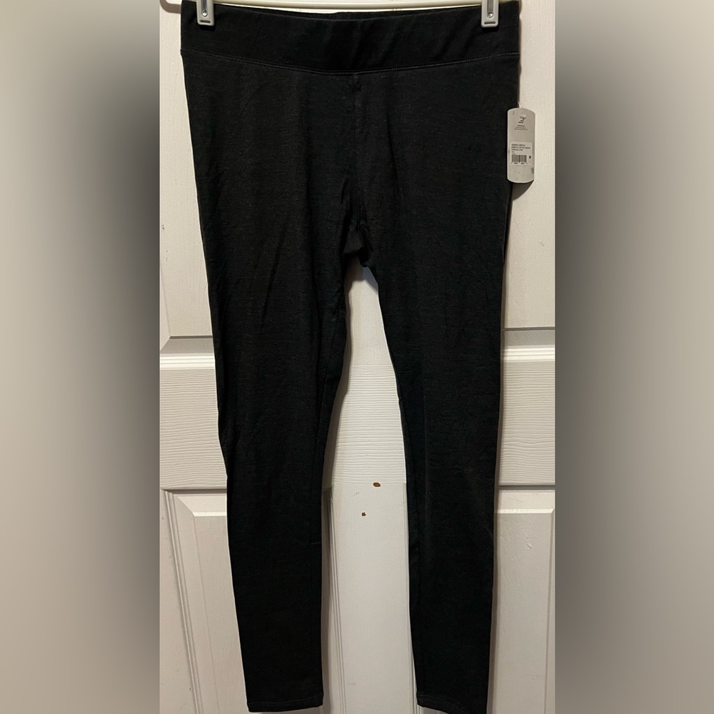 BNWT Heather Gray cotton leggings